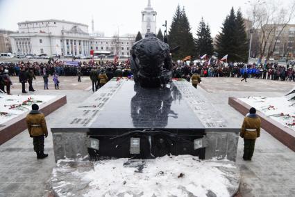 Митинг памяти войнов погибших в афганистане у памятника войнам-интернационалистам \"Черный тюльпан\"