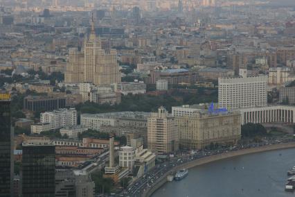 Диск50.  Ресторан SIXTY. Церемония присвоения звания НАРОДНЫЙ АРТИСТ. 2011 год. На снимке: панорама Москвы