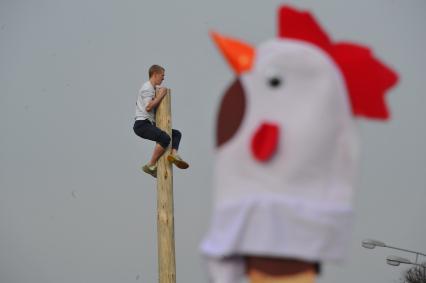 Москва. Центральный парк  культуры и отдыха имени Горького. Празднование Широкой Масленицы.