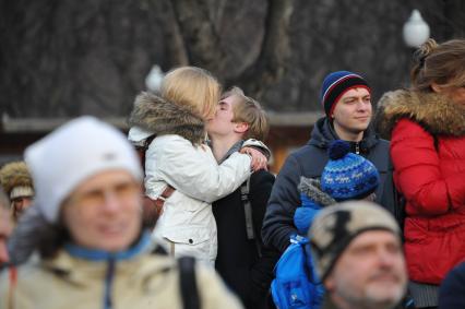 Москва. Центральный парк культуры и отдыха имени Горького. Празднование Широкой Масленицы.