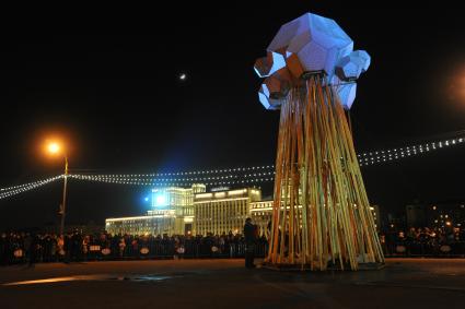 Москва. Центральный парк  культуры и отдыха имени Горького. Празднование Широкой Масленицы.