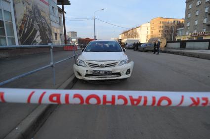 Провал грунта на Балтийской улице в Москве.