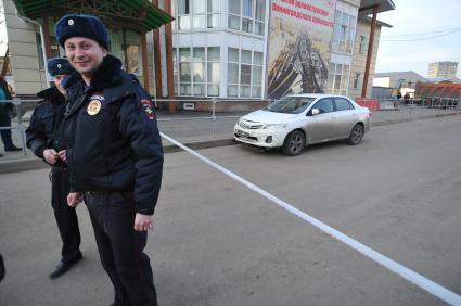 Провал грунта на Балтийской улице в Москве.