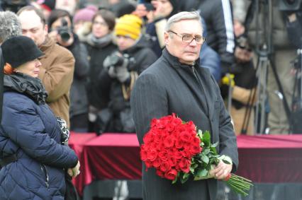 Сопредседатель партии РПР-ПАРНАС Михаил Касьянов перед церемонией прощания с политиком Борисом Немцовым в Сахаровском центре в Москве.