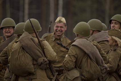 Екатеринбург. Военно-историческая реконструкция одного из боев по освобождению Белоруссии - `У деревни Буйничи`.
Бойцы Красной армии.