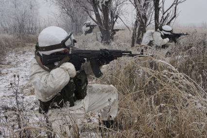 Тула. Военный полигон `Слободка`. Тактические учения десантников.