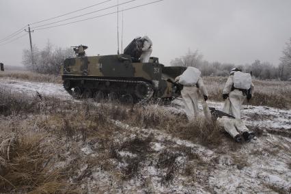 Тула. Военный полигон `Слободка`. Испытания восьми новейших бронетранспортеров БТР-МДМ `Ракушка` (на снимке).