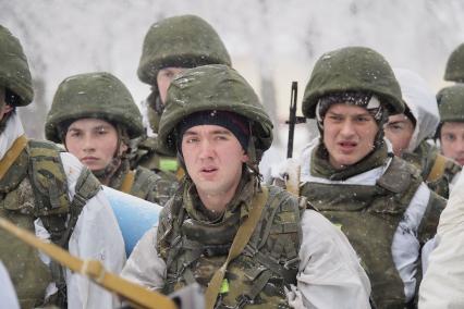 Тула. Военный полигон `Слободка`. Тактические учения десантников.