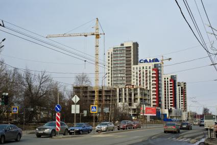 Виды Петрозаводска. Строительство многоквартирного жилого дома.