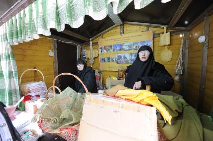 Пасхальная ярмарка на Тверской площади, в рамках фестиваля `Пасхальный дар`, приуроченного к празднованию Пасхи в Москве.