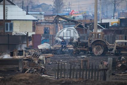 Республика Хакасия. Последствия пожаров. Сгоревший поселок.