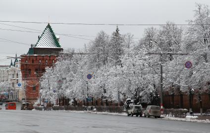 Нижний Новгород. Снегопад в апреле.