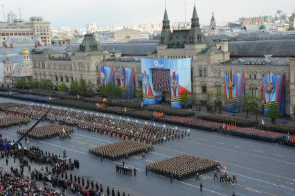 Москва. Генеральная репетиция Парада Победы на Красной площади.