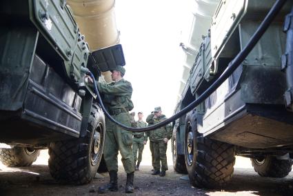 Приведение в боевую готовность ракетного комплекса С-300, во время несения дежурства в воинской части ПВО ВВС России г.Березовский