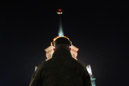 Екатеринбург. Первая ночная репетиция Парада Победы.