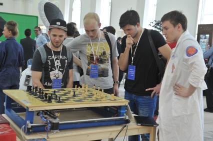 Выставка `Робостанция` на ВДНХ  в Москве.