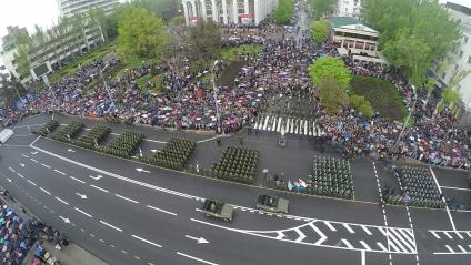 Украина. Донецк. Военный парад, посвященный 70-ой  годовщине Победы в Великой Отечественной войне на улице Артема.