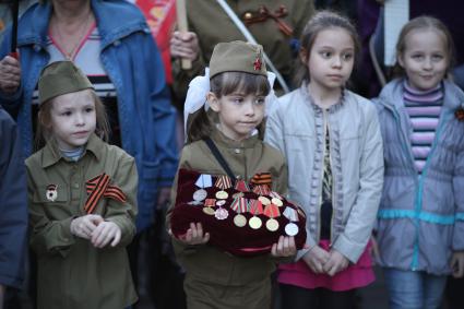 Саратов. Акция `Бессмертный полк`, посвященная 70-летию Победы в Великой Отечественной войне.