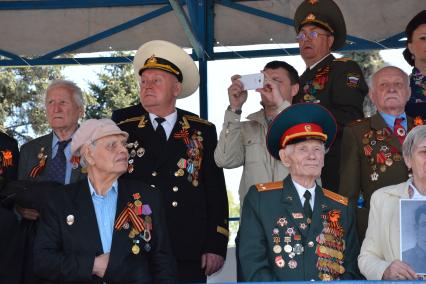 Новосибирск. Акция `Бессмертный полк`, посвященная 70-летию Победы в Великой Отечественной войне.