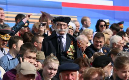 Санкт-Петербург. Парад Победы на Дворцовой площади в честь 70-летия Победы в Великой Отечественной войне.