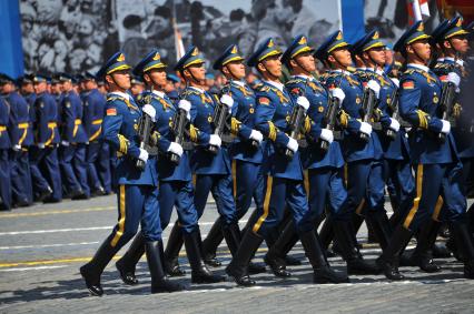 Москва. Военнослужащие Народно-освободительной армии Китая во время Парада на Красной площади, в честь 70-летия Победы в Великой Отечественной войне.