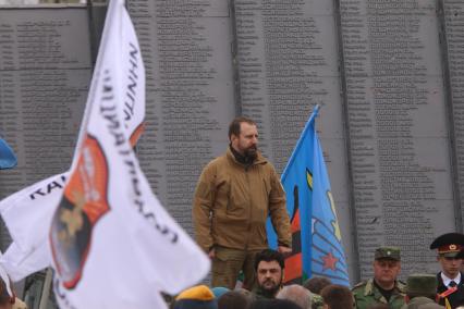 Украина. Донецкая область. Курган Саур-Могила. Командир бригады `Восток`, секретарь Совета безопасности ДНР Александр Ходоковский  во время мероприятий, посвященных годовщине создания бригады `Восток` и установки поминального колокола.