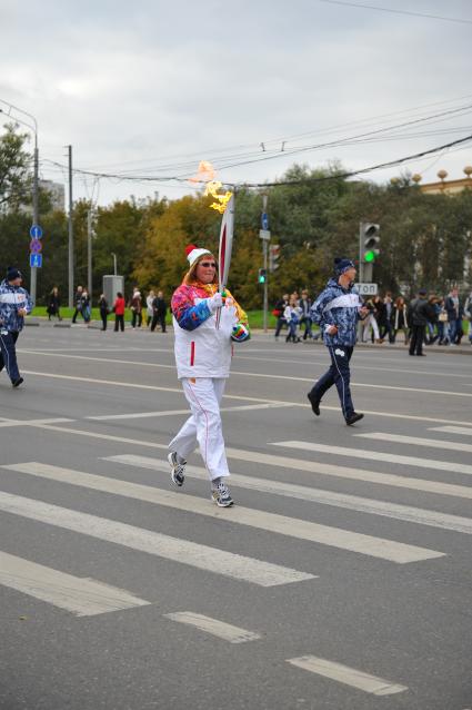 Москва. Первый этап эстафеты олимпийского огня `Сочи 2014`по территории России.