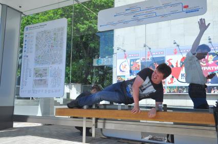 В Москве появилась первая инновационная остановка на Садовом кольце.