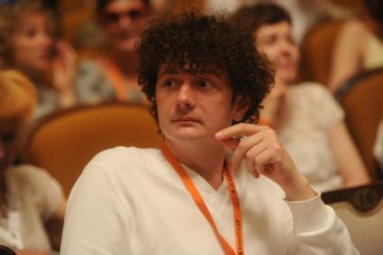 Сочи. XXVI Открытый российский кинофестиваль `Кинотавр`. День второй. Конкурс `Короткий метр`. Член жюри конкусра, режиссер Иван Кудрявцев.