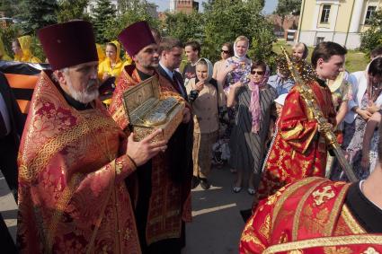 Тула. Прибытие мощей Георгия Победоносца.