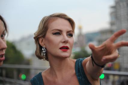 Москва. Актриса, режиссер и писатель Рената Литвинова на церемонии открытия 37-го Московского международного кинофестиваля в столичном кинотеатре `Россия`.