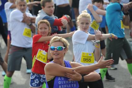 Москва. Забег `Grom10k`, проводимый при поддержке Центра физкультуры и спорта г. Москвы в Крылатском.