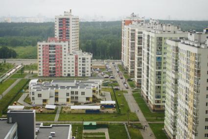 Спальный район \"Академический\". Фотографы-блогеры снимали городские виды с крыш и верхних этажей новостроек, в рамках проекта Комсомольской правды \"Екатеринбург на высоте\". Екатеринбург