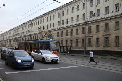 Виды Москвы. Красноказарменная улица