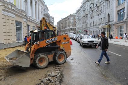 Москва. Ремонтные работы по благоустройству Мясницкой улицы.