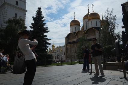 Московский Кремль. Архангельский собор на Соборной площади.