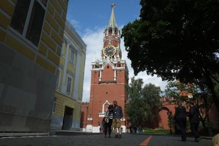 Московский Кремль. Спасская башня.