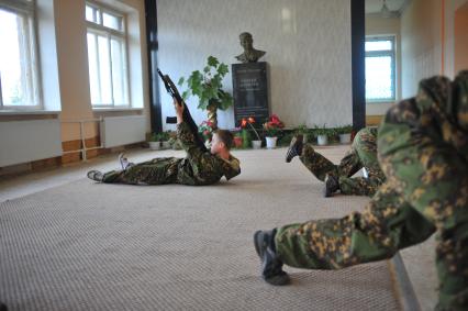 Тульская область. Детский военно-патриотический клуб `Витязь`.