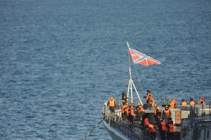 Североморск. Военно-морская база Северного флота России. Большой противолодочный корабль проекта 1155 `Адмирал Левченко` в порту.