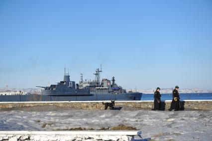 Североморск. Военно-морская база Северного флота России. Филиал Военно-морского музея Северного флота. Советская крейсерская дизель-электрическая подводная лодка времен Великой Отечественной войны К-21.