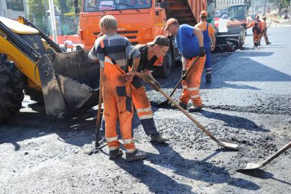 Москва. Дорожно-ремонтные работы.