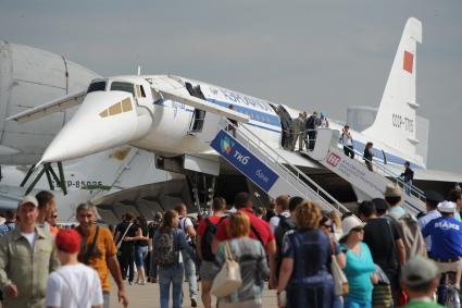 Московская область, г. Жуковский.  Сверхзвуковой авиалайнер ТУ-144 на ХII Международном авиационно-космическом салоне МАКС-2015. День четвертый.