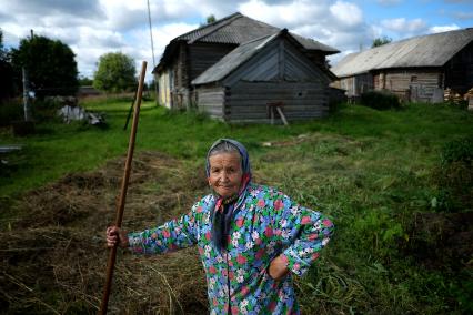 Архангельская область. г.Каргополь. Местная жительница.