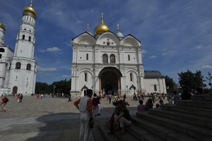 Московский Кремль. Соборная площадь. Архангельский собор.