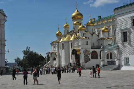 Московский Кремль. Соборная площадь. Благовещенский собор.