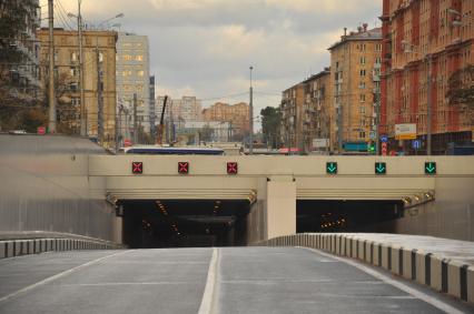 Москва. Завершено строительство Алабяно-Балтийского тоннеля на Большой Академической улице.