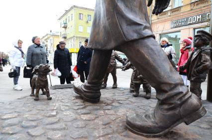 Самара. Памятник в честь литературного героя Дяди Степы установлен на Ленинградской улице.