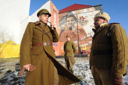 Москва. На открытии граффити-портрета в честь 100-летия со Дня рождения поэта и писателя Константина Симонова на Марксисткой улице.