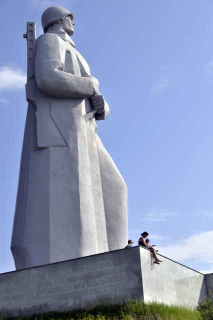 Мурманск. Мемориал `Героям Мурманска, защитникам Советского Заполярья`.