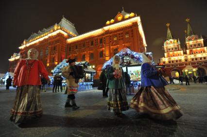 Москва.  На церемонии закрытия фестиваля `Путешествие в Рождество` на Манежной площади.